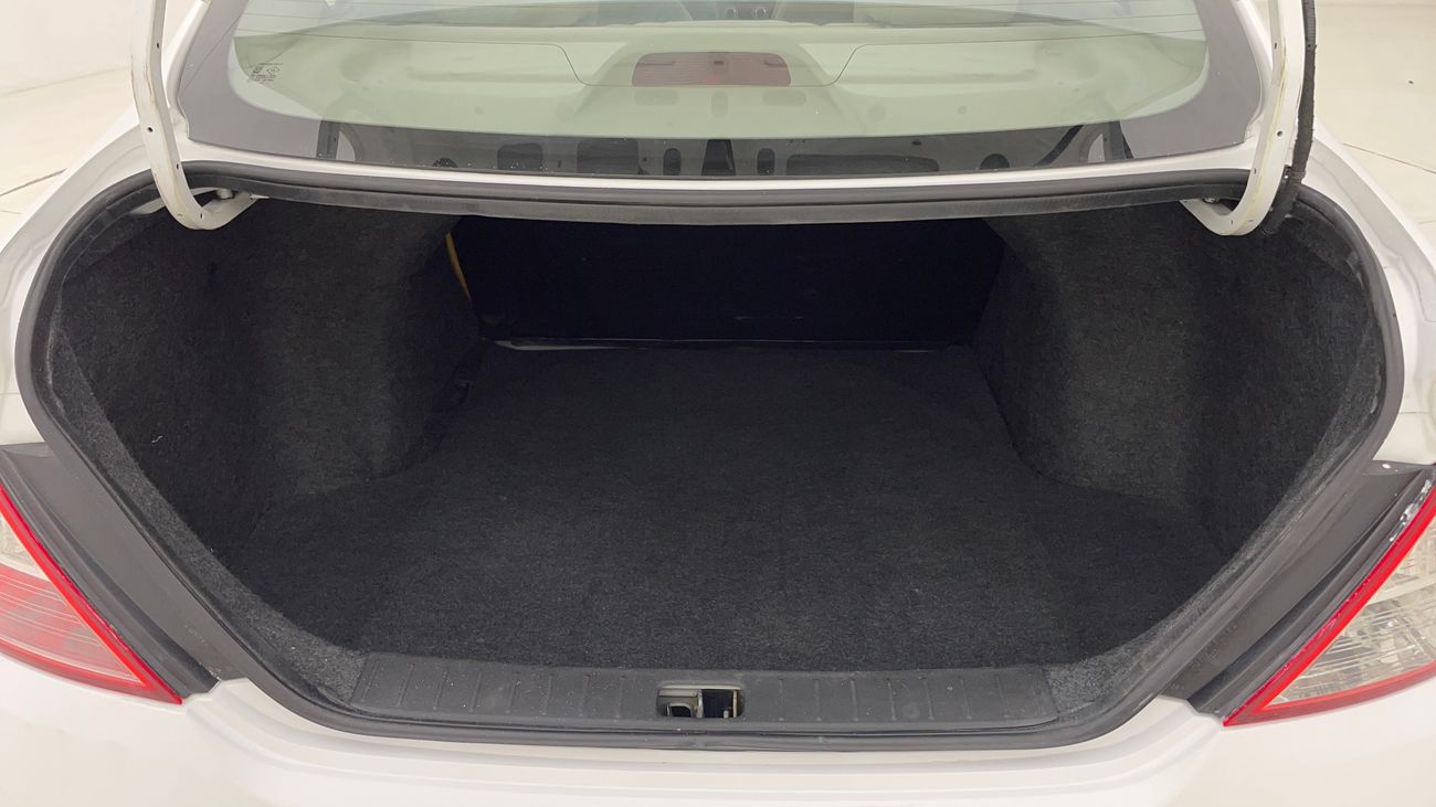 نيسان صني SV 1.5 | بدون دفعة مقدمة | اختبار القيادة في المنزل