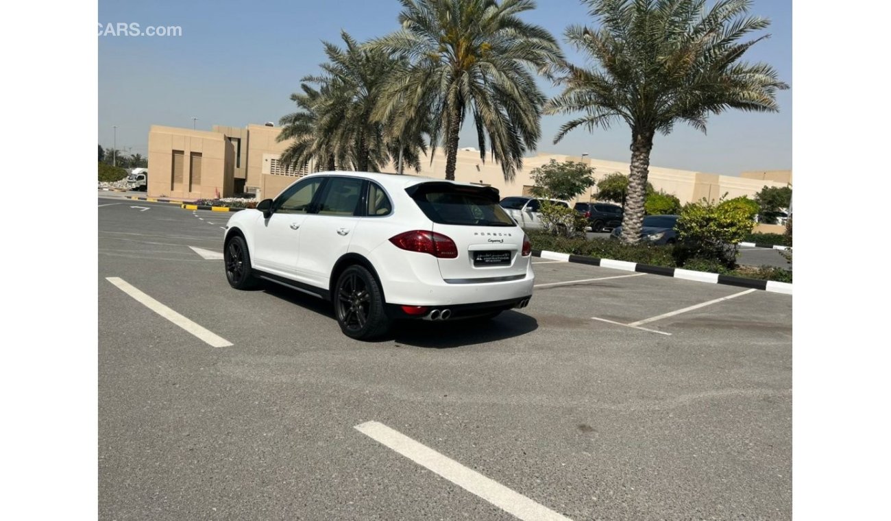 Porsche Cayenne S Gcc 2013