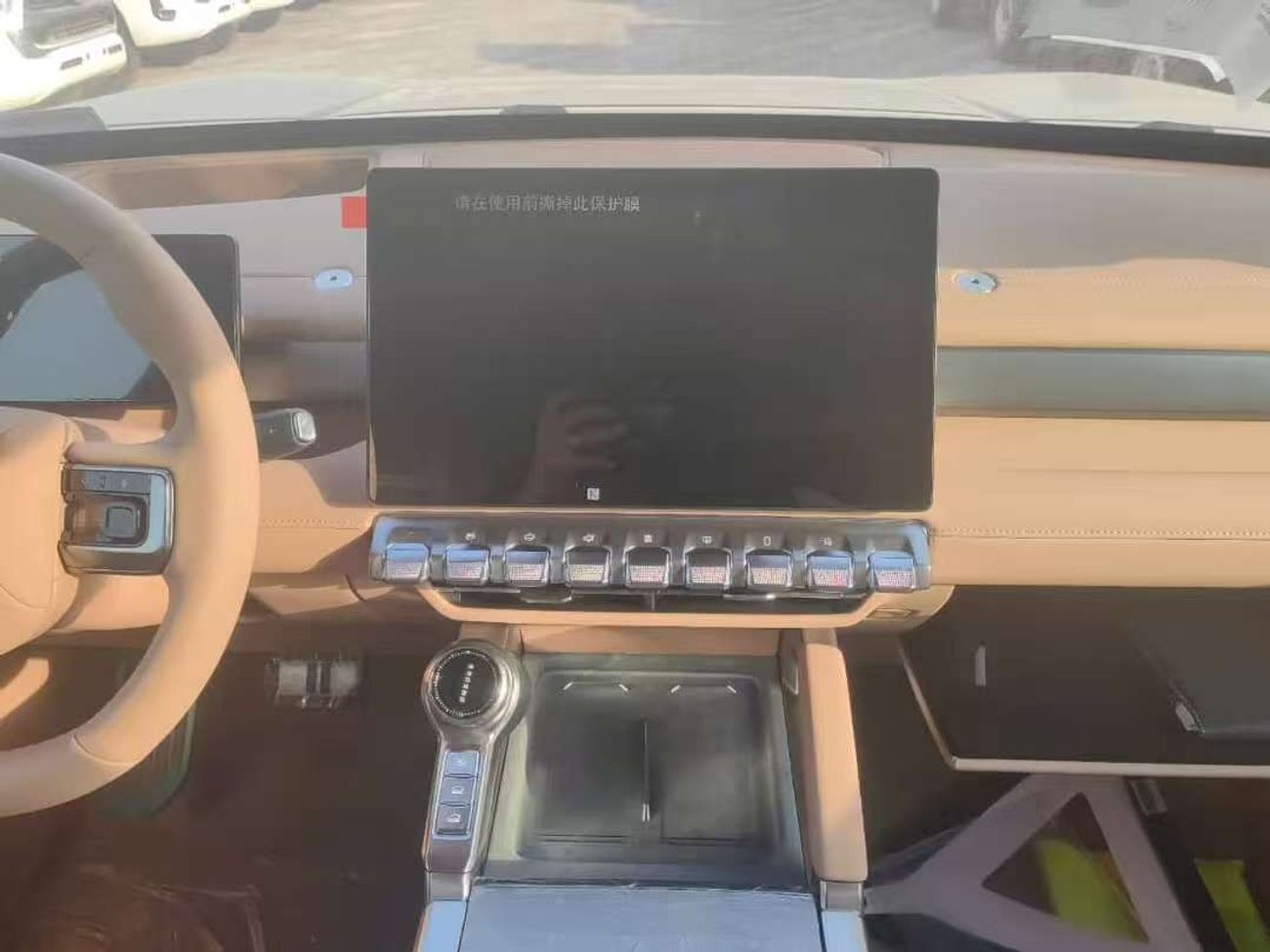 Dongfeng M Hero M817 MAX 1.5T