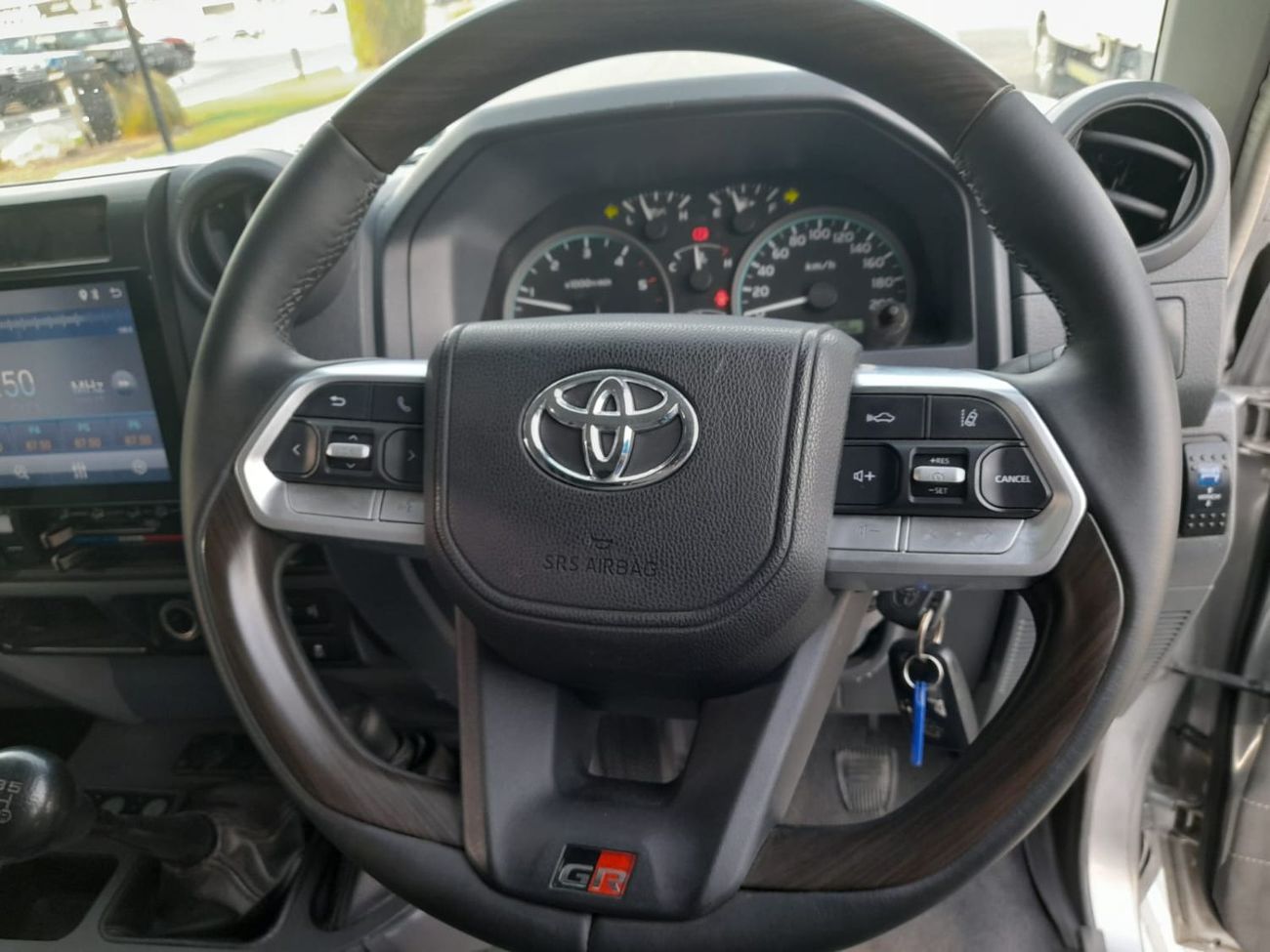 Toyota Land Cruiser Pick Up Right hand drive PICKUP GXL 4.5 V8 1VD diesel manual