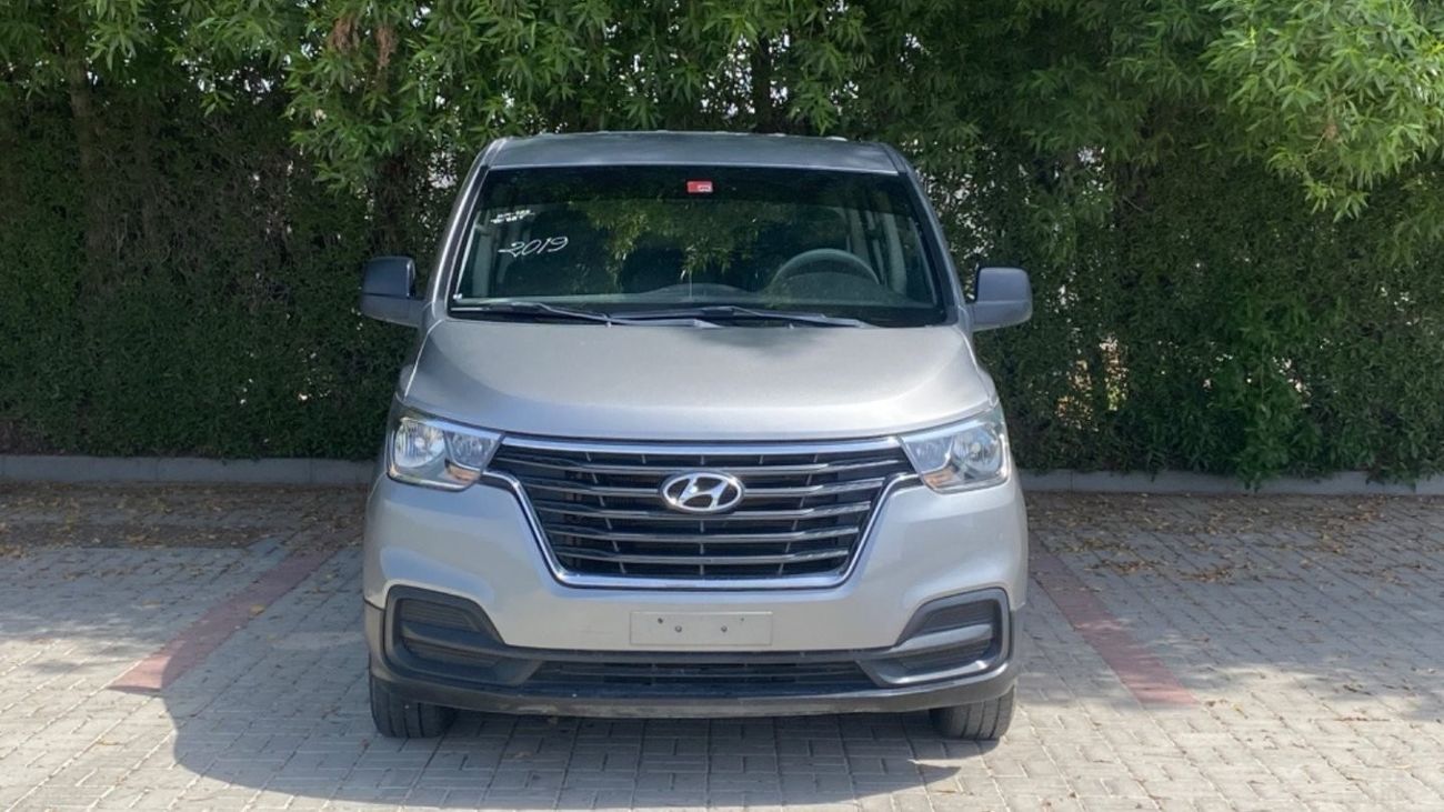 Hyundai H-1 Base ‏خليجي