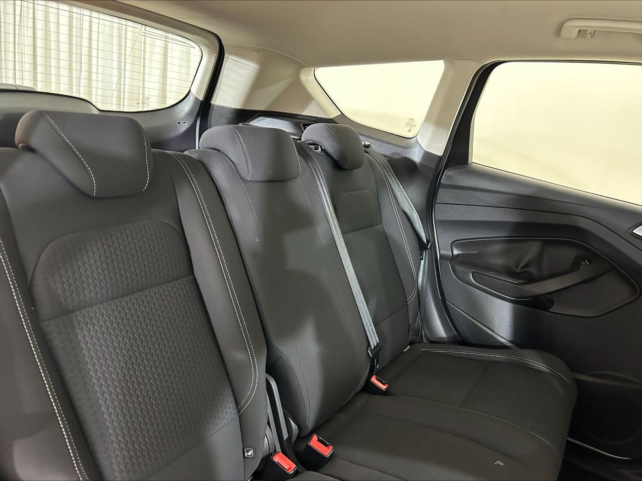 فورد إيسكاب E1020 ESCAPE S FWD 2.5L CLTH