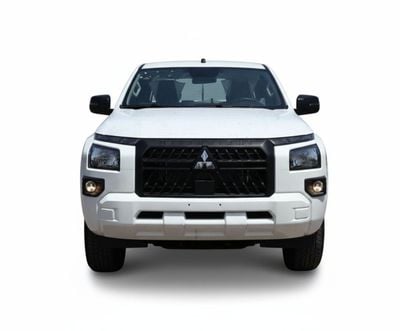 ميتسوبيشي L200 GLX Double Cab Petrol 2.4L