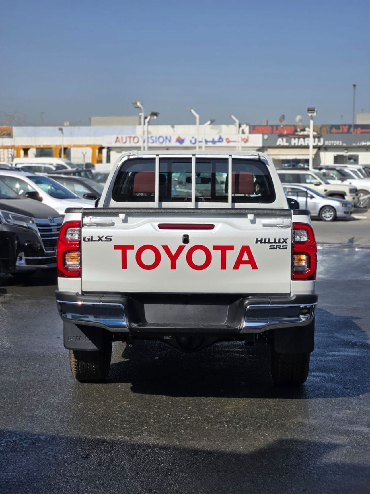 Toyota Hilux 2.7L PETROL GLXS SRS M/T DOUBLE CABIN FULL OPTION PICKUP