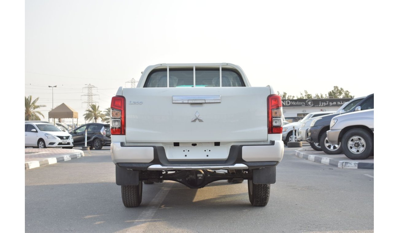 Mitsubishi L200 PICKUP 2.4L DIESEL ,4X4 ,DOUBLE CABIN ,MANUAL TRANSMISSION,KEYLESS ENTERY, CHROME PACKAGE, MODEL2023