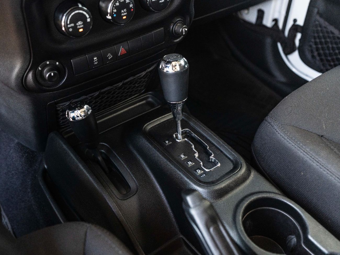 Jeep Wrangler Sport JK Facelift