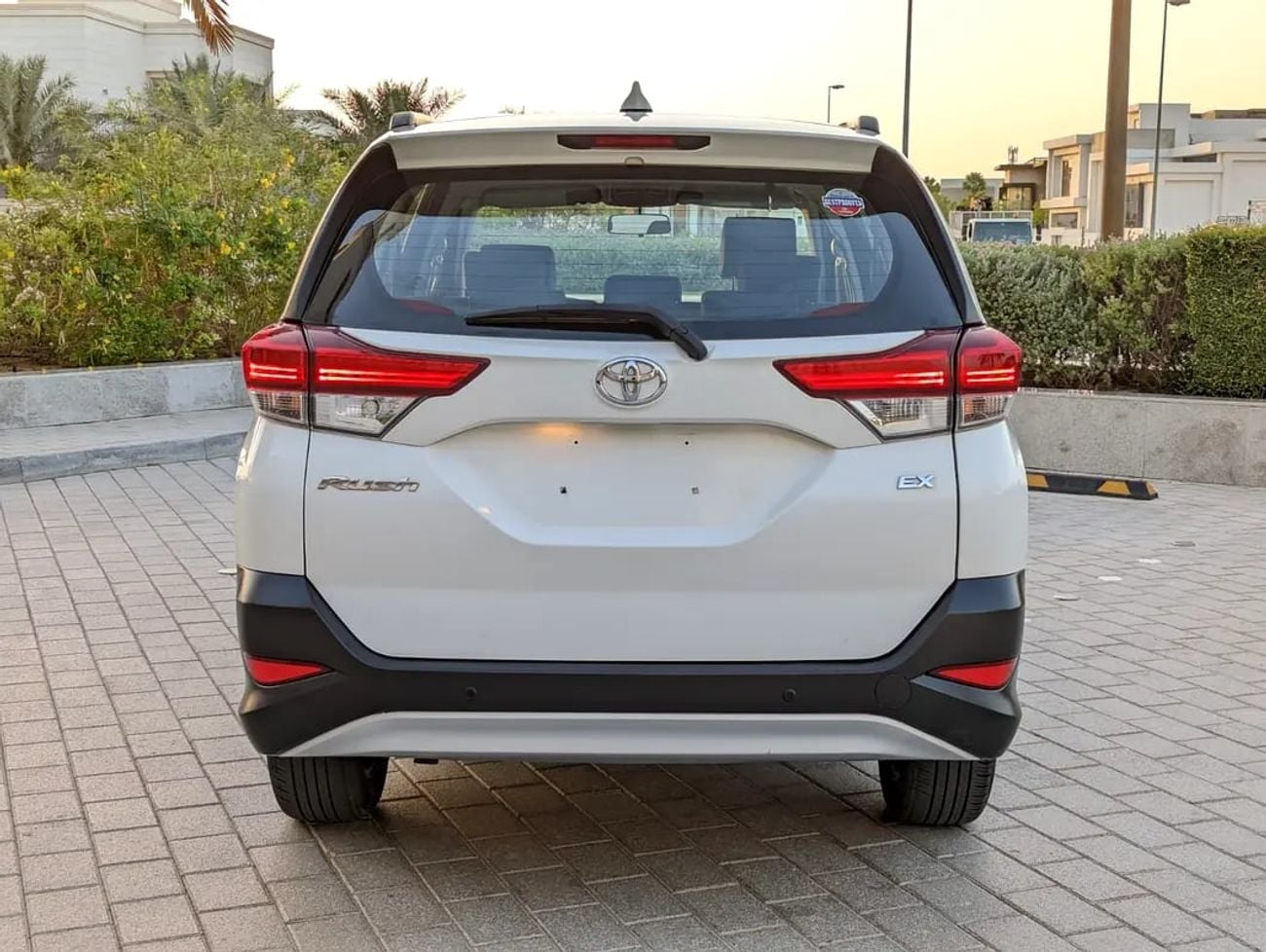 تويوتا راش GCC EX Prestine Condition Low KM Perfect Family 7 Seat SUV