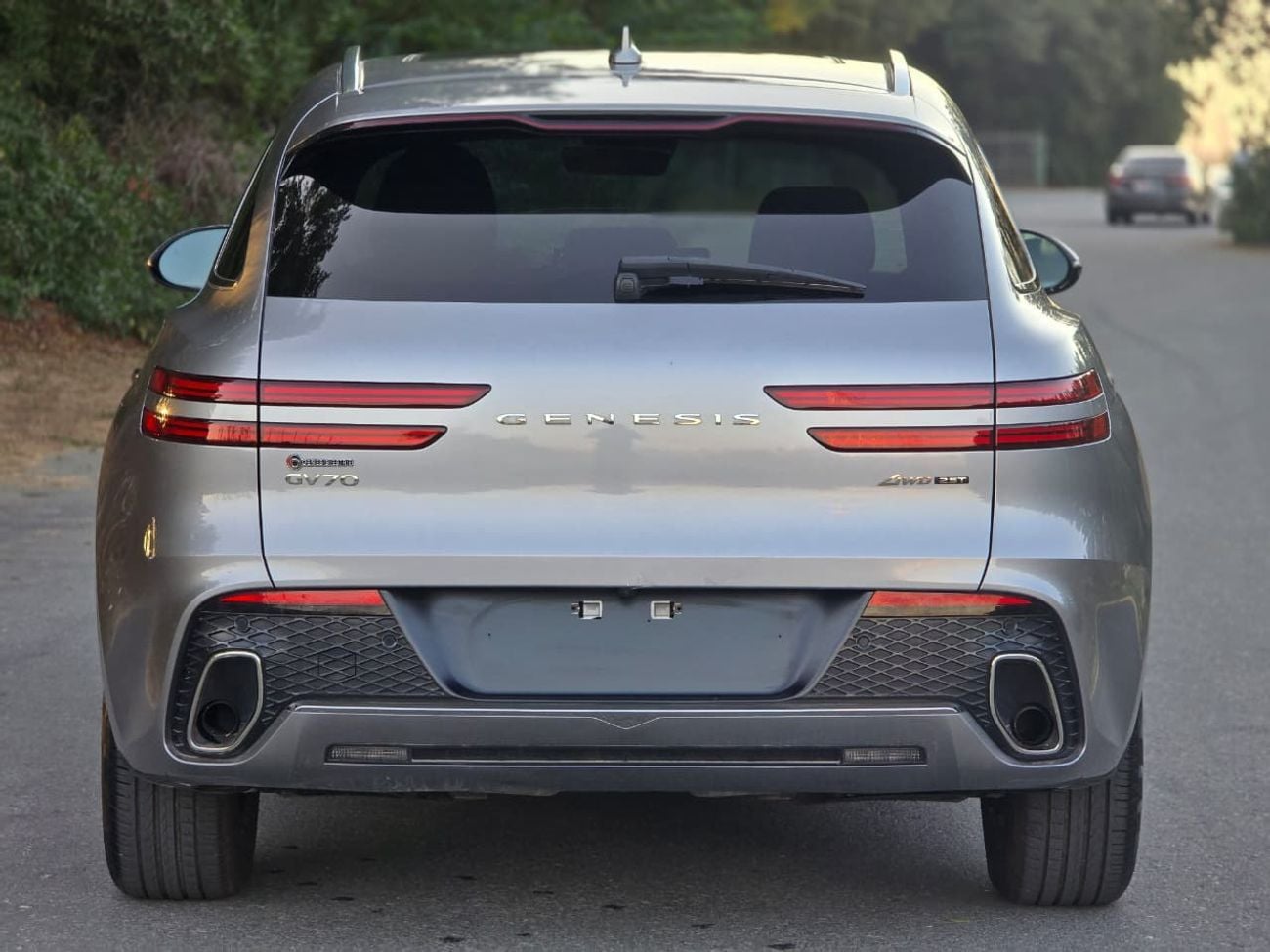 جينيسس GV70 Premium 2.5L AWD