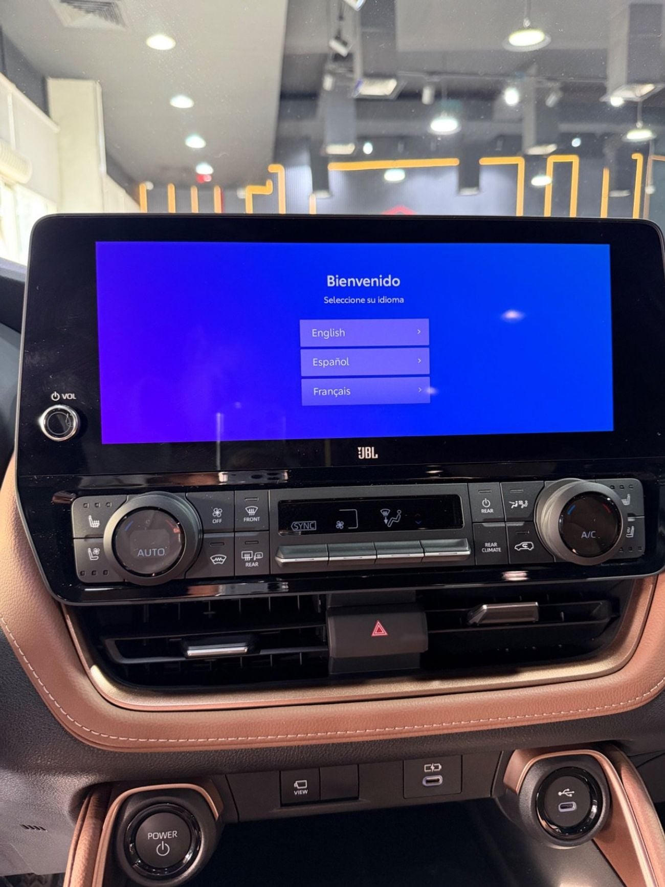Toyota Grand Highlander PLATINUM HYBRID MAX