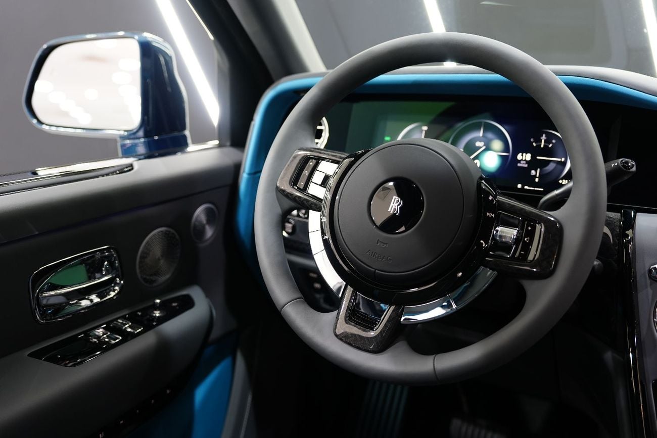 Rolls-Royce Cullinan Black Badge, Series II, BRAND NEW, Executive Seat w/ Entertainment, Bespoke Audio, Dealer Warr + Ser