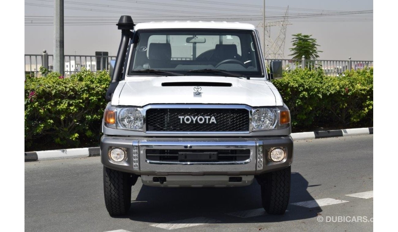 Toyota Land Cruiser Pick Up V8 4.5L TURBO DIESEL 4WD MANUAL TRANSMISSION