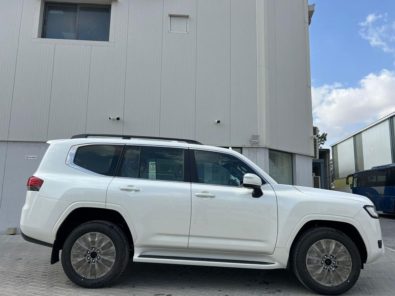 Toyota Land Cruiser 3.3L AUTO DIESEL VX+ 7-SEATER 2023MY