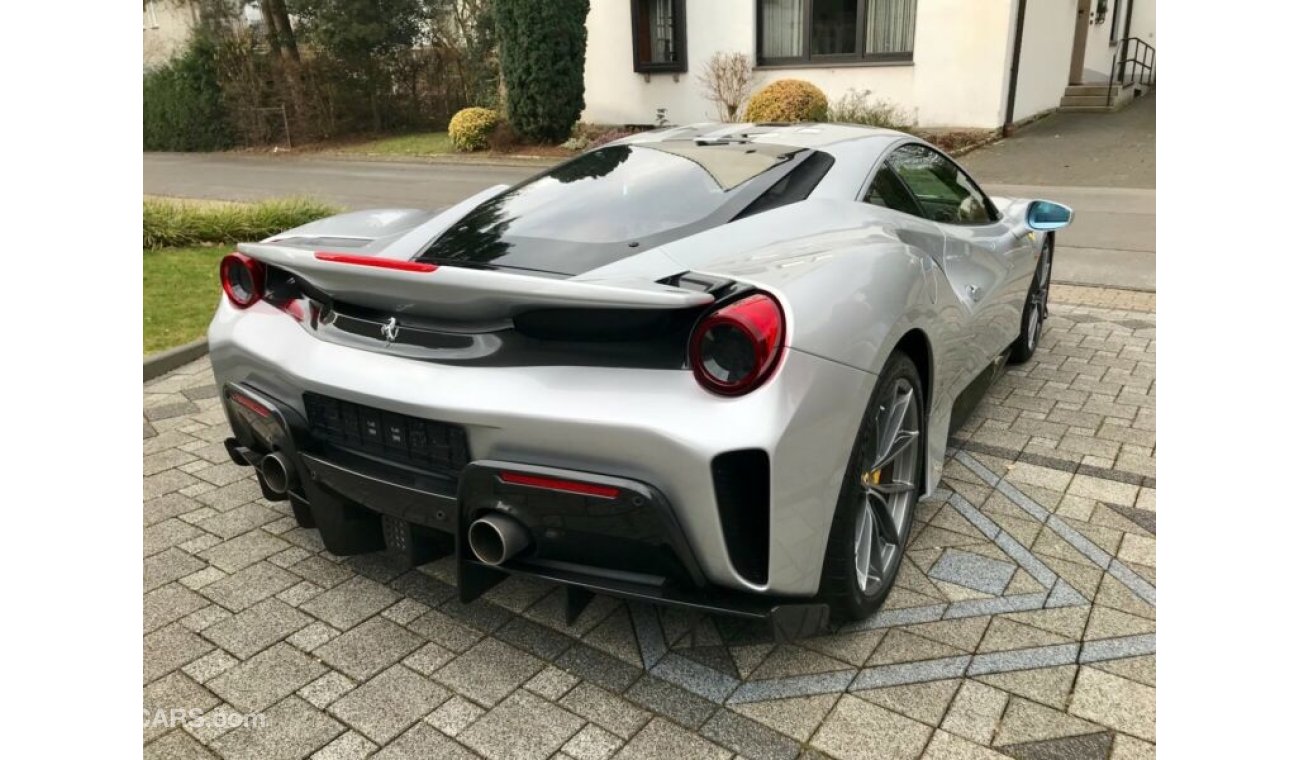 فيراري 488 PISTA/SPECIAL EDITION/SPECIAL CAR/RARE/2019/NEW CAR