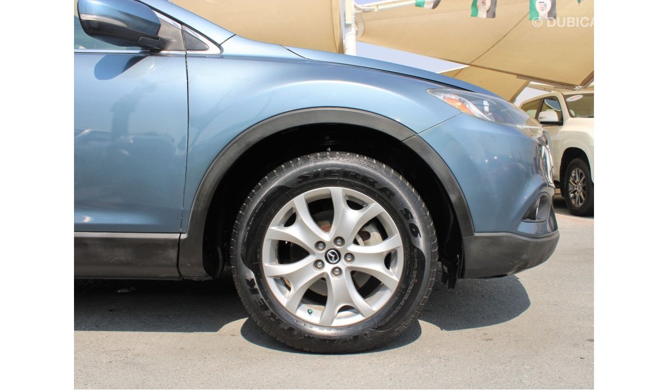 Mazda CX-9 GT GCC - ACCIDENTS FREE - CAR IS IN PERFECT CONDITION INSIDE OUT