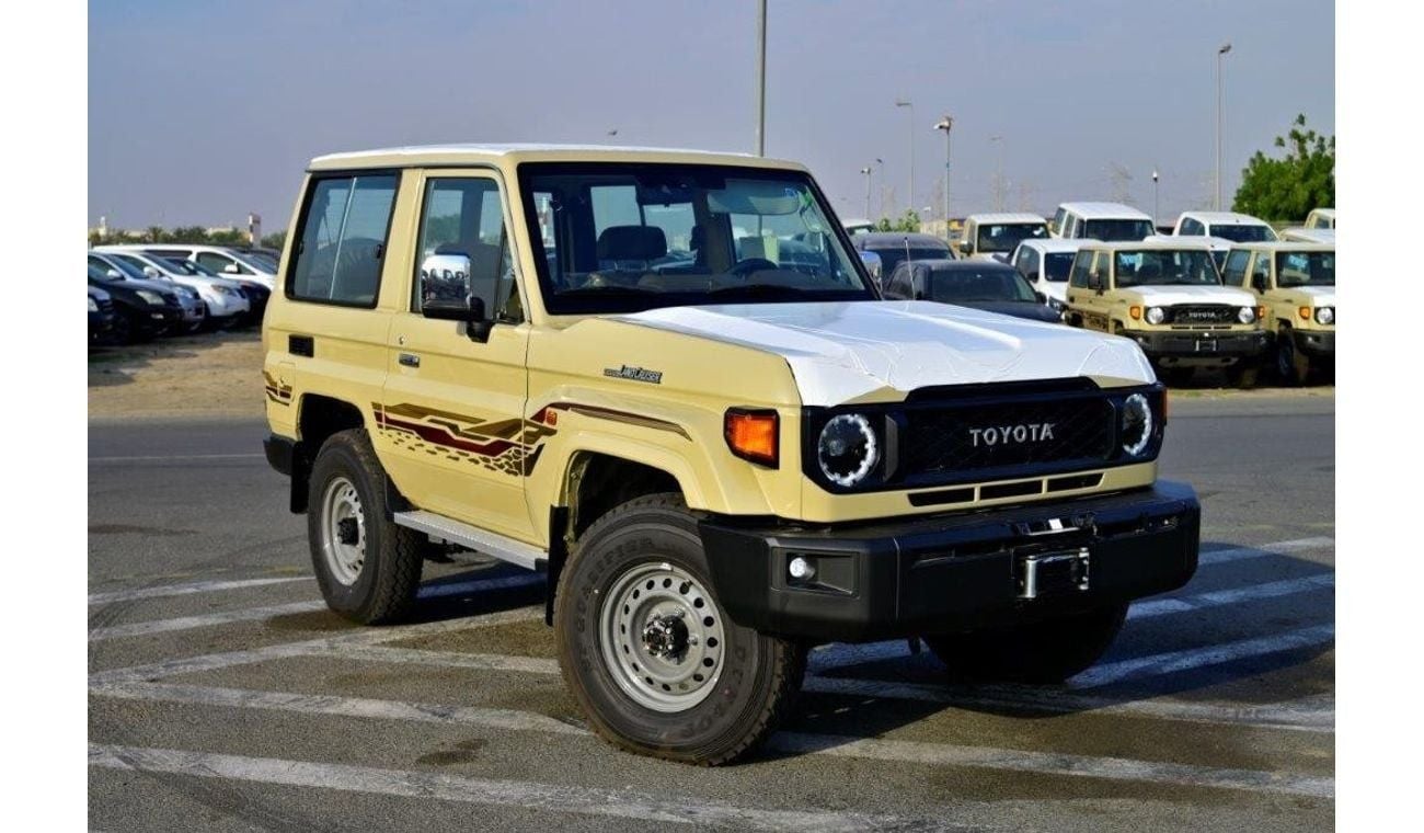 تويوتا لاند كروزر 70 71 SWB DLX 2.8L DIESEL 4WD 5 مقاعد AT-EURO 5