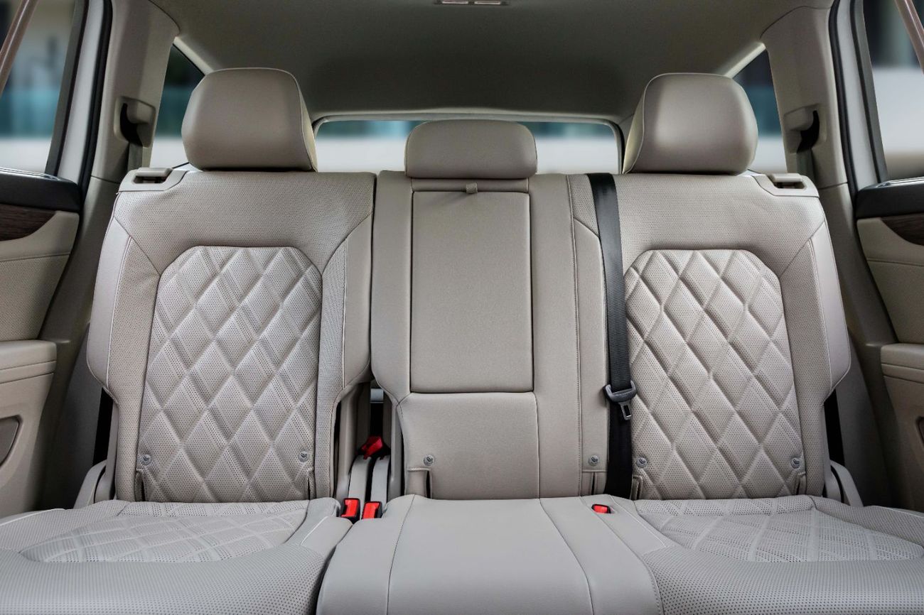 Volkswagen Teramont Teramont R-Line | 3,388 P.M | 0% Downpayment | VW Warranty!