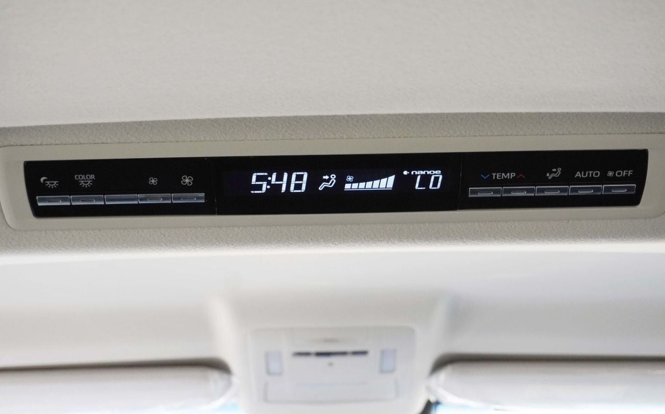 تويوتا جرافينا PREMIUM , RWD, PETROL - 2026