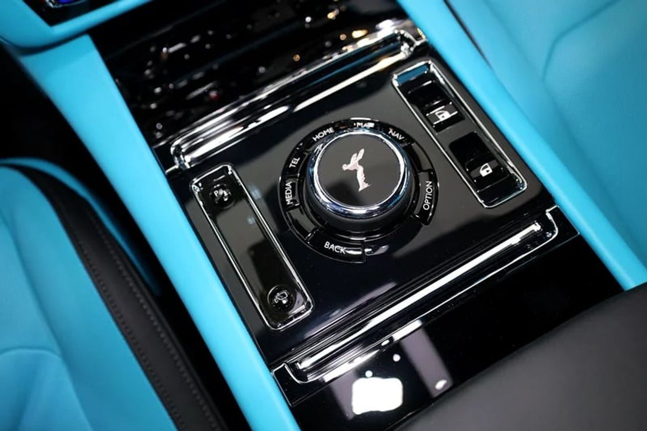 رولز رويس سبيكتر BRAND NEW, Bespoke Audio, 4 Years Dealer Warranty + Service!!