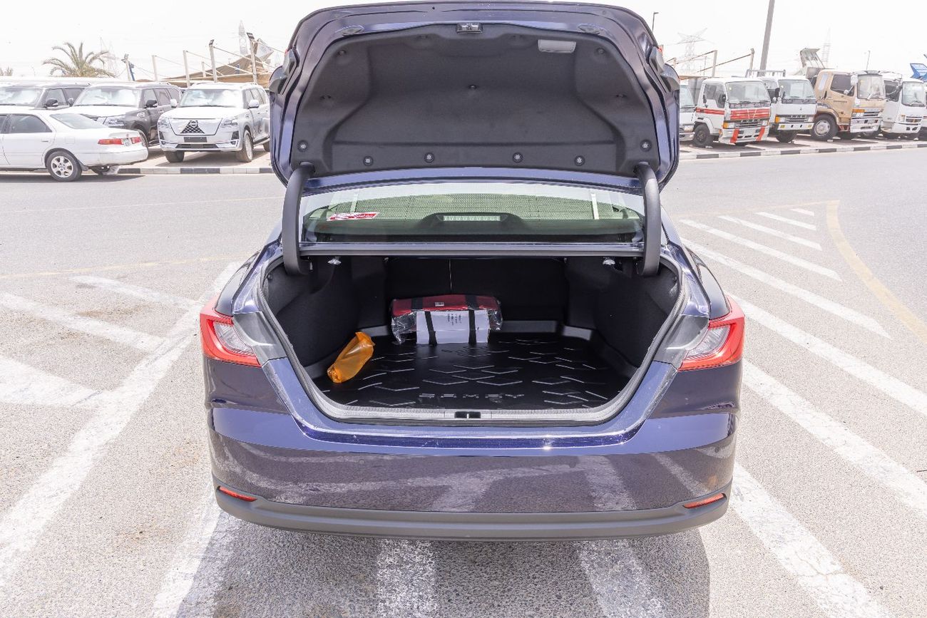 Toyota Camry Toyota Camry LE 2.5L Hybrid, Panorama - 2025 (Export)