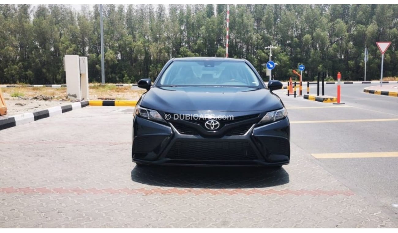 Toyota Camry SE - Sports Edition