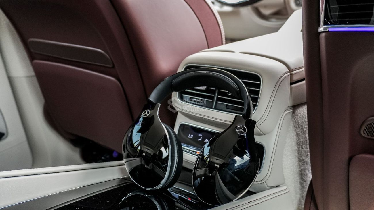 Mercedes Maybach GLS600 Maybach 4 MATIC 4.0L PETROL V8 TT  EXECUTIVE SEATS AT 4WD 2026MY
