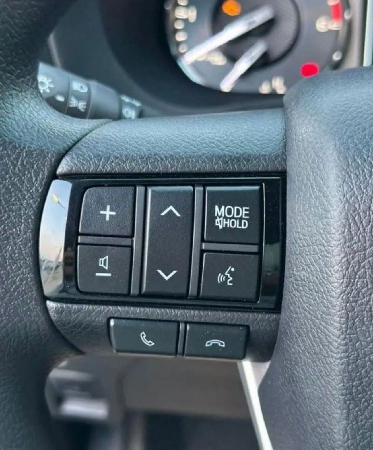 Toyota Hilux 2024 Toyota Hilux 2400cc Diesel Automatic 4X4 Double Cabin Zero KM