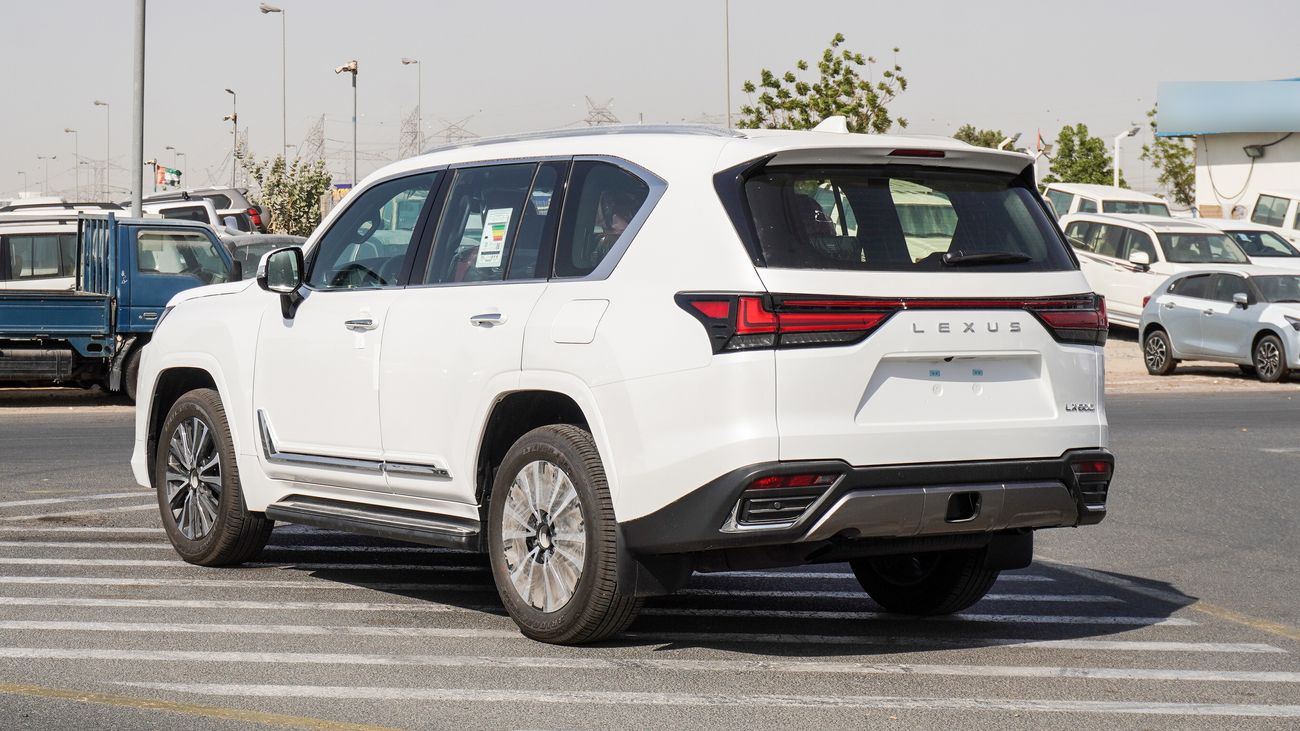 لكزس LX 600 3.5L V6