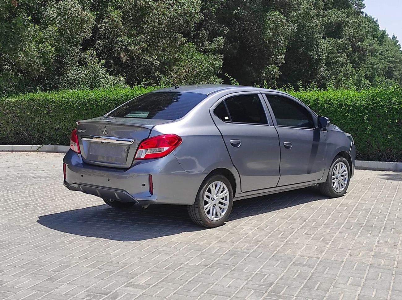 Mitsubishi Lancer Mitsubishi lancer 2021 Gcc full automatic