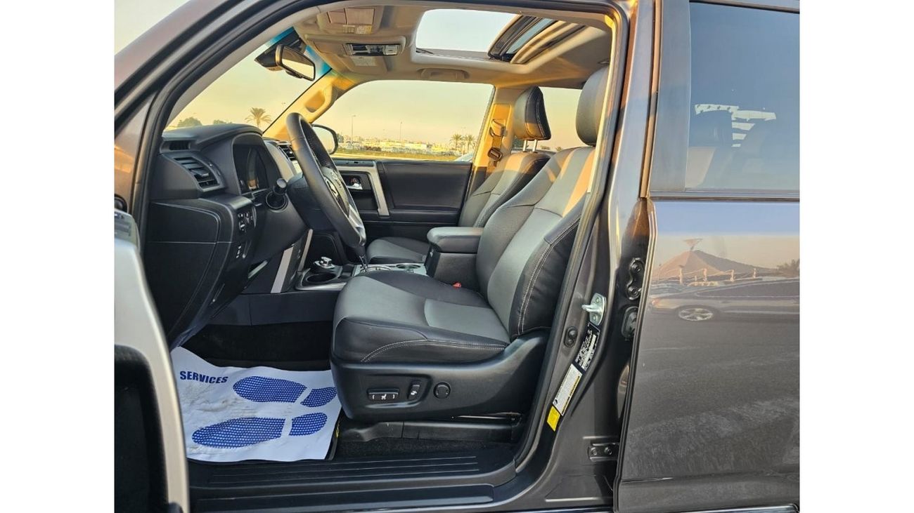 Toyota 4Runner “Offer”2021 Toyota 4Runner Limited Edition Full Option - 7 Seater - 4x4 AWD - 4.0L V6 /  UAE PASS