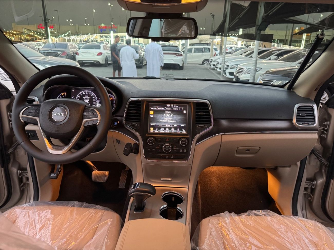 جيب جراند شيروكي Limited 5.7L (360 HP)