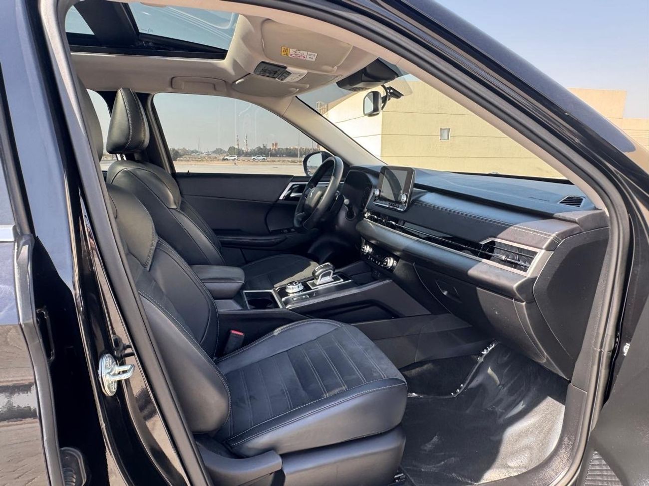 Mitsubishi Outlander Mitsubishi Outlander, 2025 GCC specs, full option