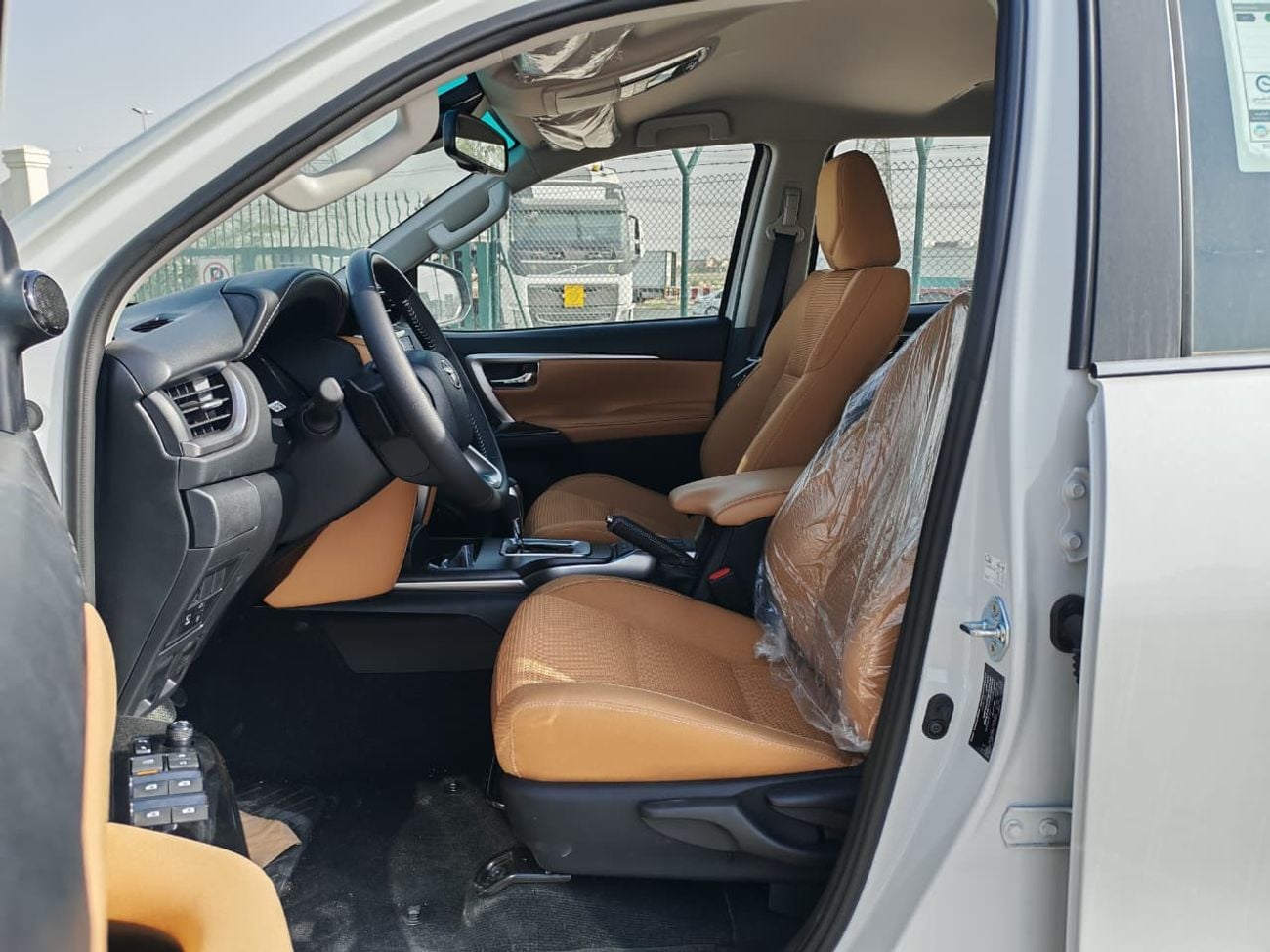 Toyota Fortuner 2026 Toyota Fortuner SR5 2.8L 4-Cyl Turbo Diesel A/T AWD 4x4 Export Only
