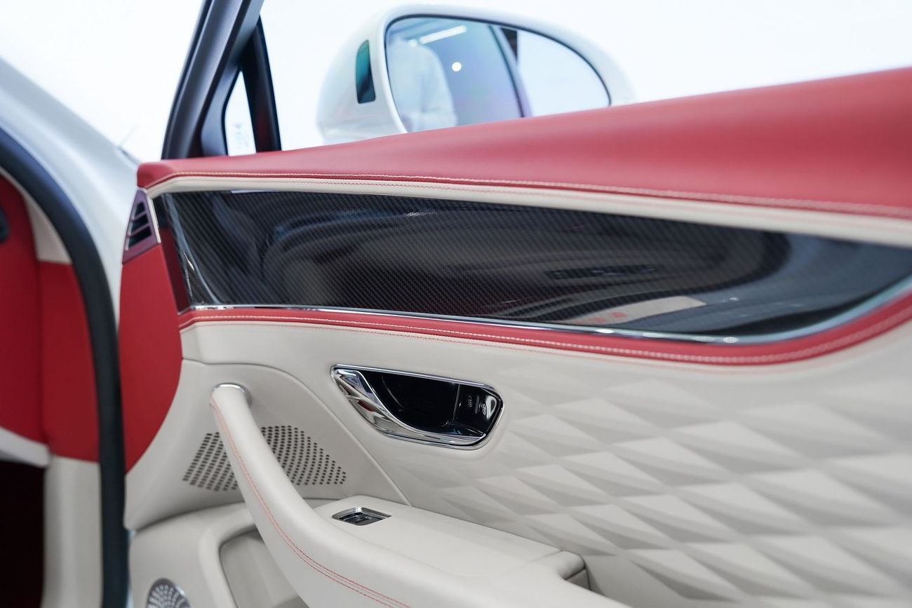 Bentley Flying Spur 4.0T V8