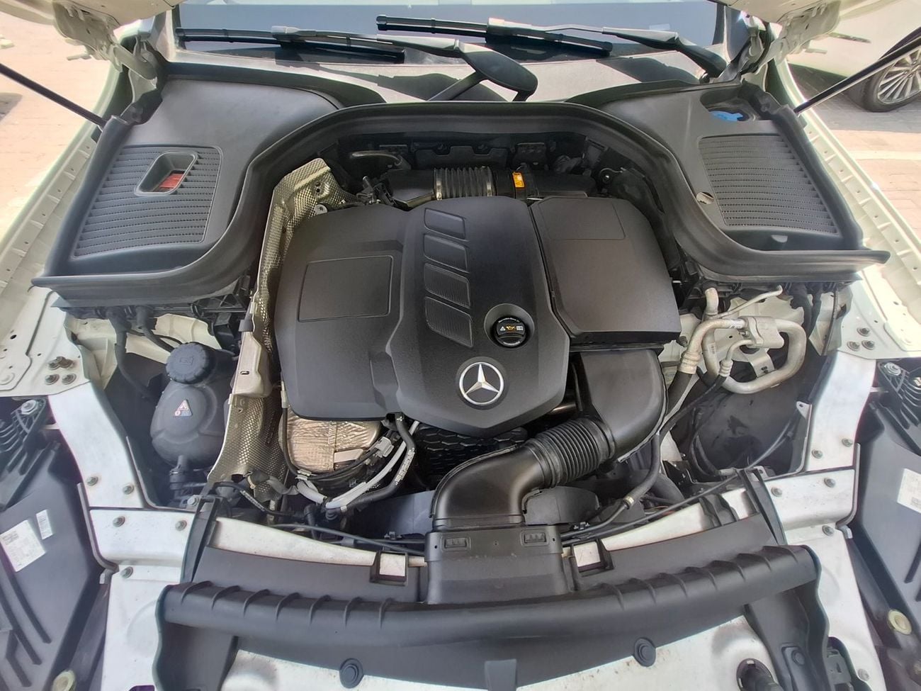 مرسيدس بنز GLC 200 PREMIUM PLUS مرسيدس glc220 2021