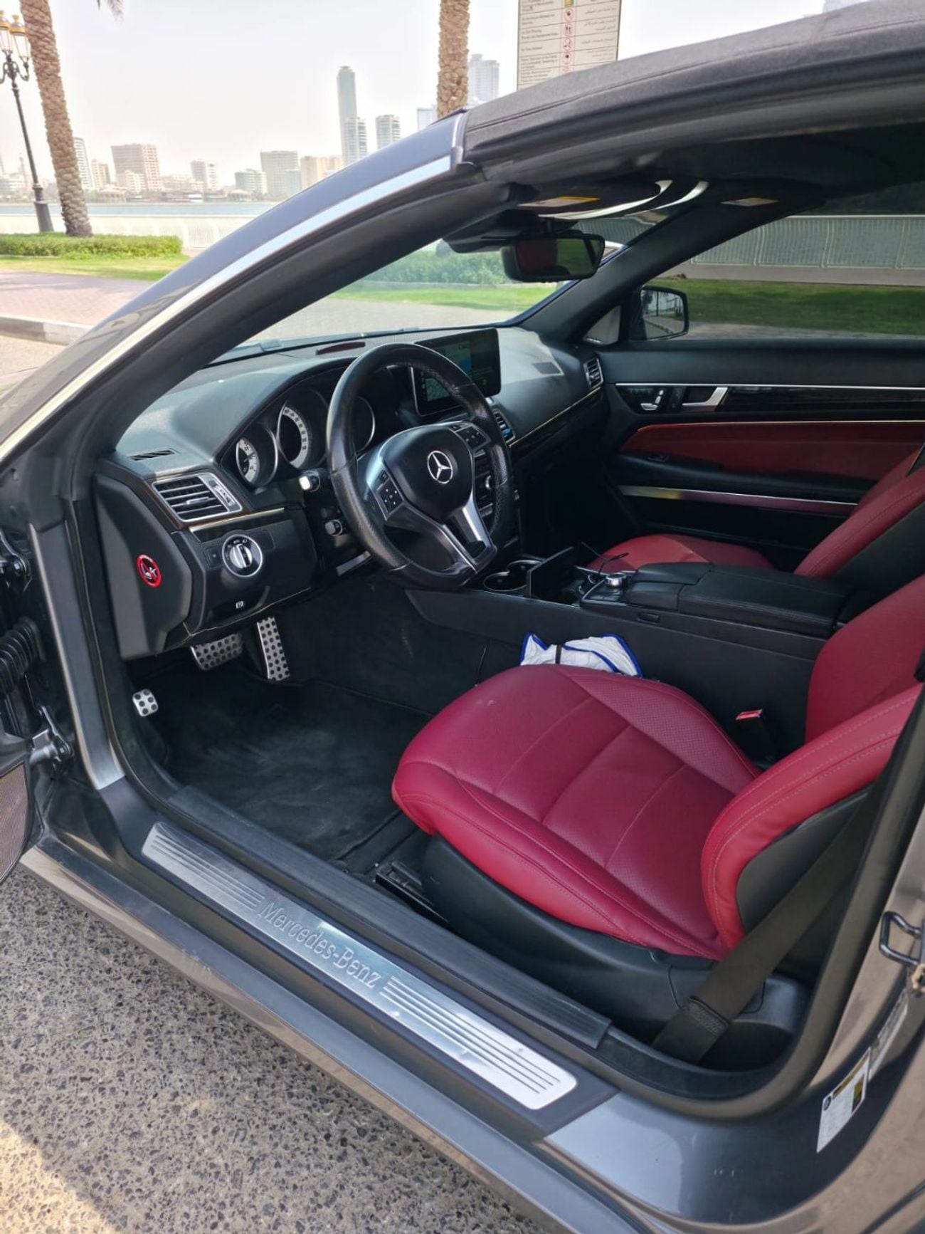مرسيدس بنز E 400 Coupe | Cabriolet - Convertible- 2 Door