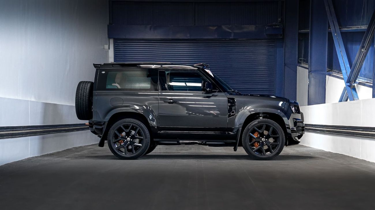 Land Rover Defender 90 S P400 3.0L UAE's Very Best Example | AED 4,423 Per Month