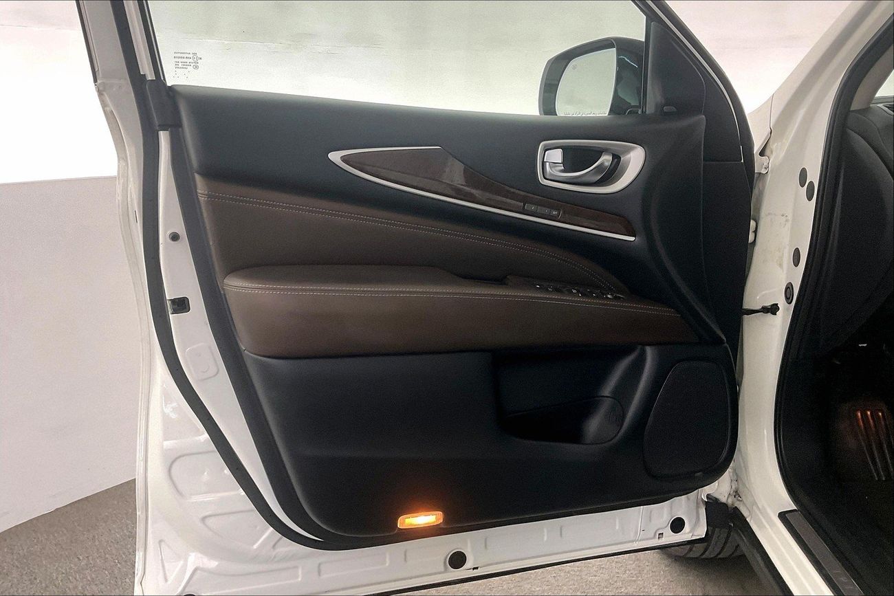 Infiniti QX60 Comfort / Luxe Sensory | Guaranteed Warranty | 0 Down Payment