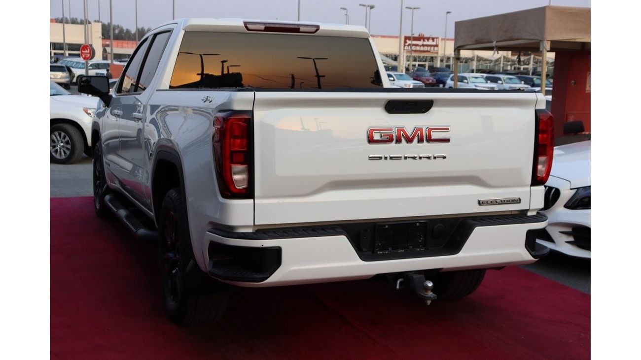GMC Sierra GMC Sierra Elevation 5.3L / 2022 / Canadian Clean Title / 86,000KM / Free Accident