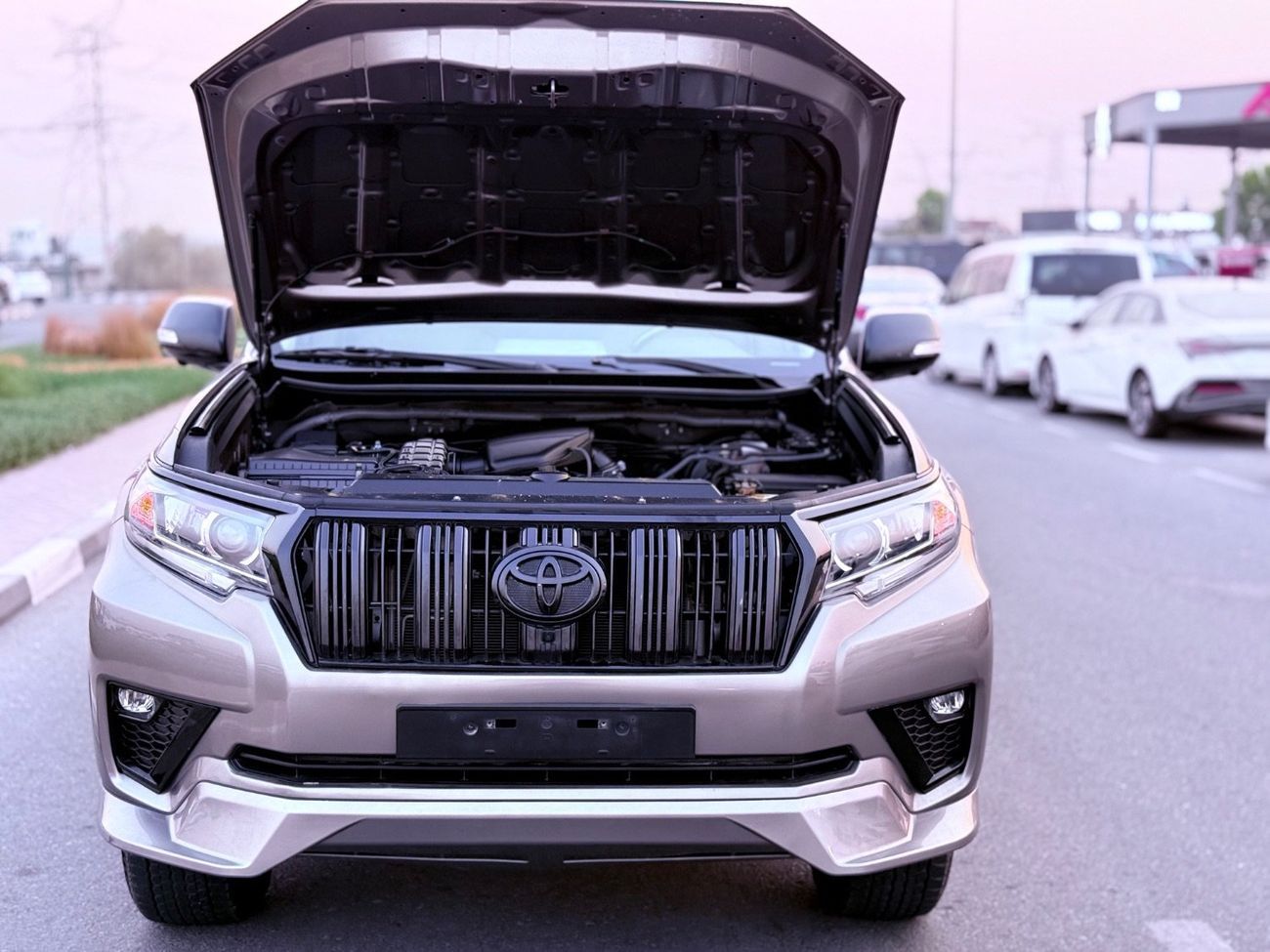 Toyota Prado VXR 2.7L 4WD petrol