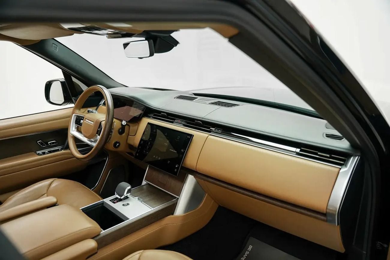 Land Rover Range Rover LWB Autobiography P400 3.0L P530 AUTOBIOGRAPHY WITH WARRANTY AND SERVICE CONTRACT