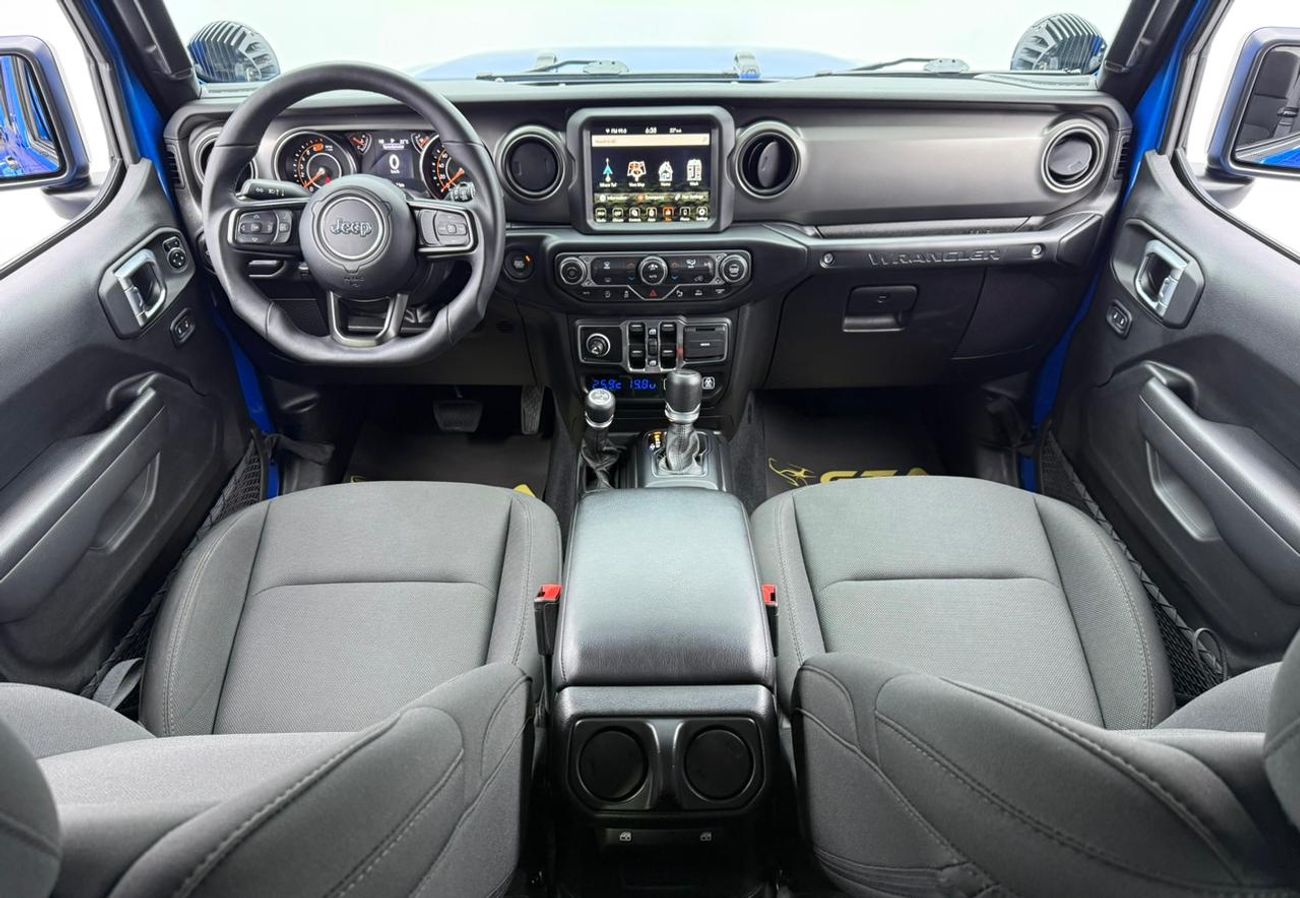 جيب رانجلر 2023 Jeep Wrangler Unlimited Sport, 2028 Jeep Warranty, Full Jeep Service History, Low Km, GCC