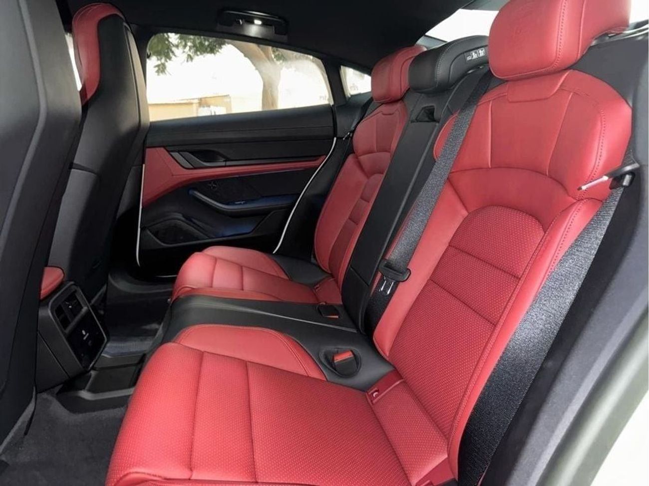 Porsche Taycan STANDARD