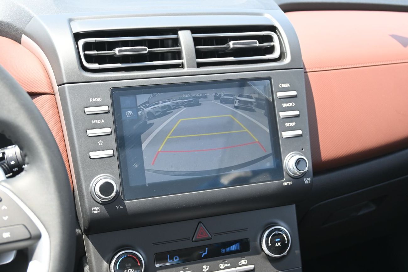 Hyundai Creta Hyundai Creta 1.5L FWD, Model 2025, Color White