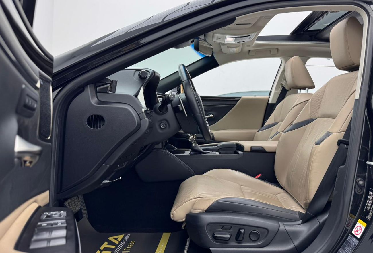 لكزس ES 350 2019 Lexus ES350, 1 Year Warranty, Full Service History, Excellent Condition, GCC