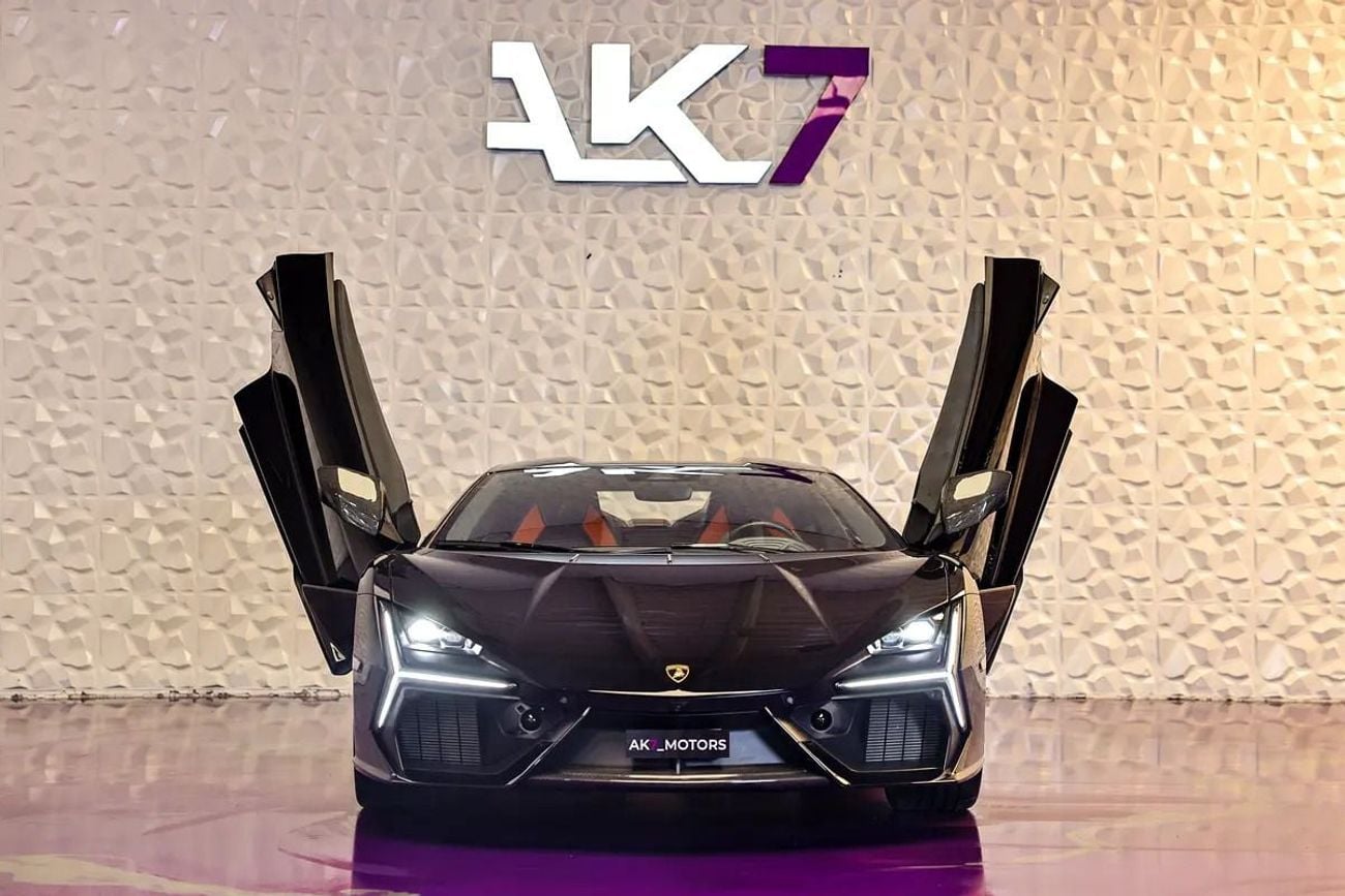 لامبورغيني ريفويلتو Lamborghini Revuelto | Finance available