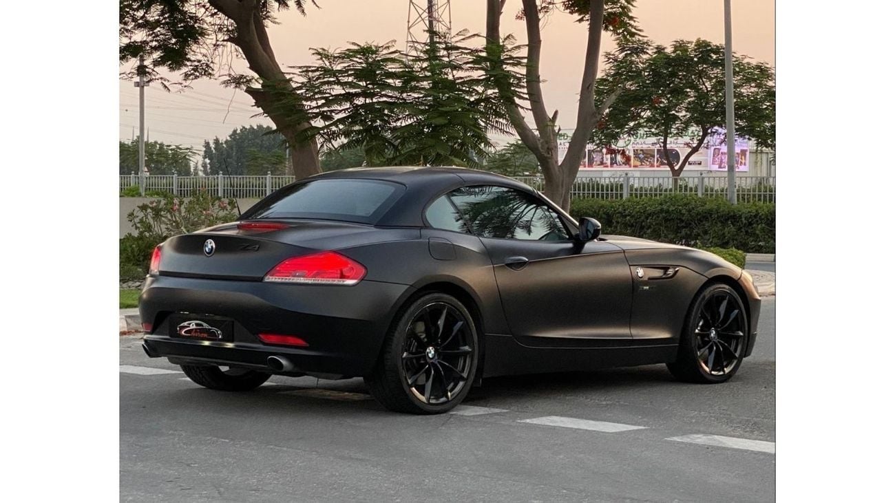BMW Z4 AUGUST DEAL - LOW MILEAGE - GCC SPECS