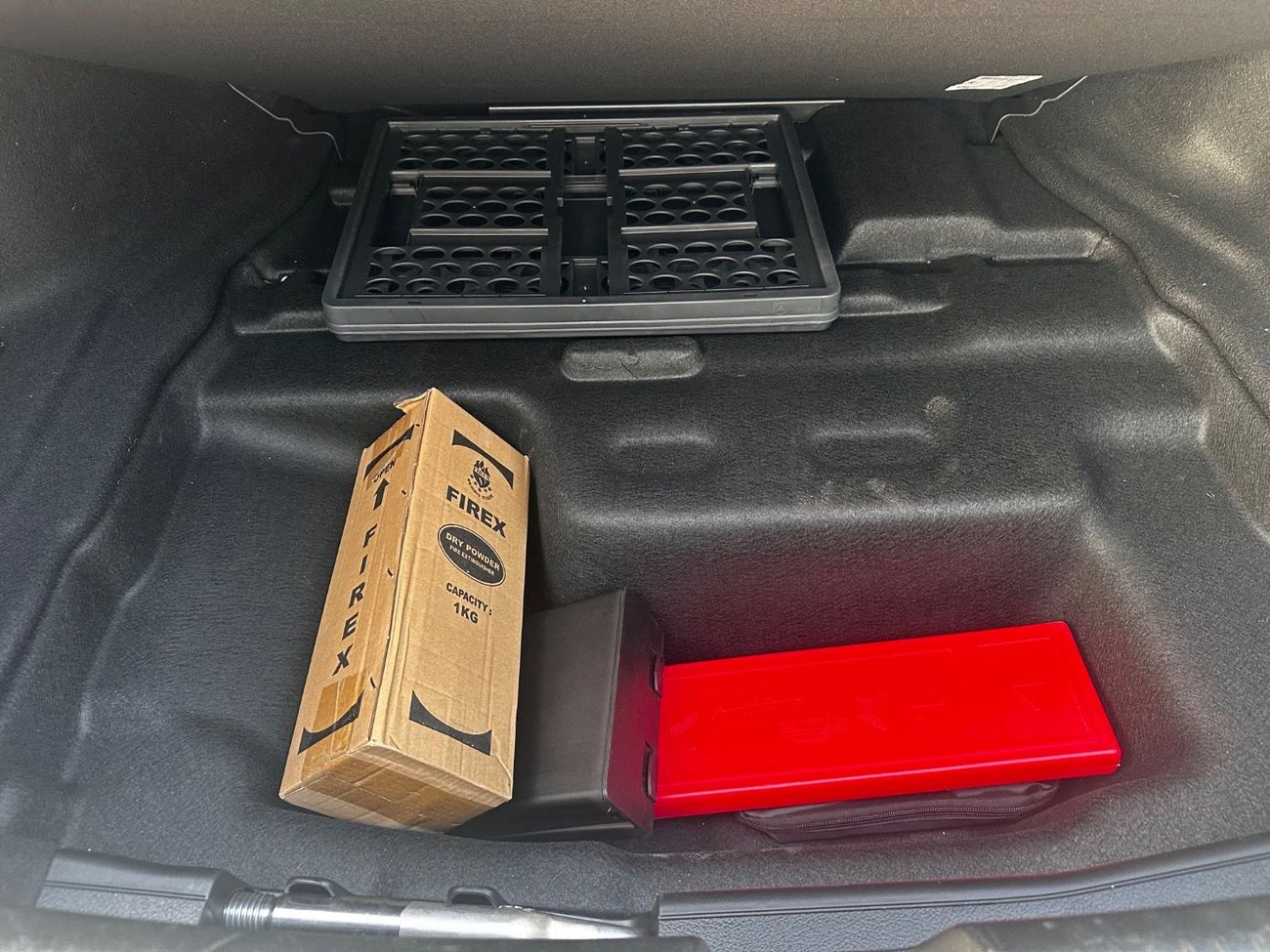 Mercedes-Benz C 300 Base Automatically parking