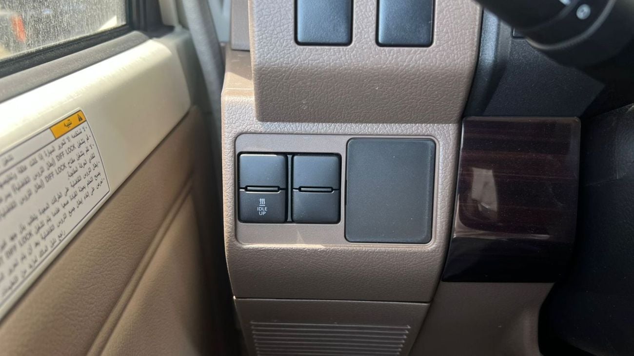 تويوتا لاند كروزر 70 EXPORT ONLY - LC78 2.8L DSL A/T