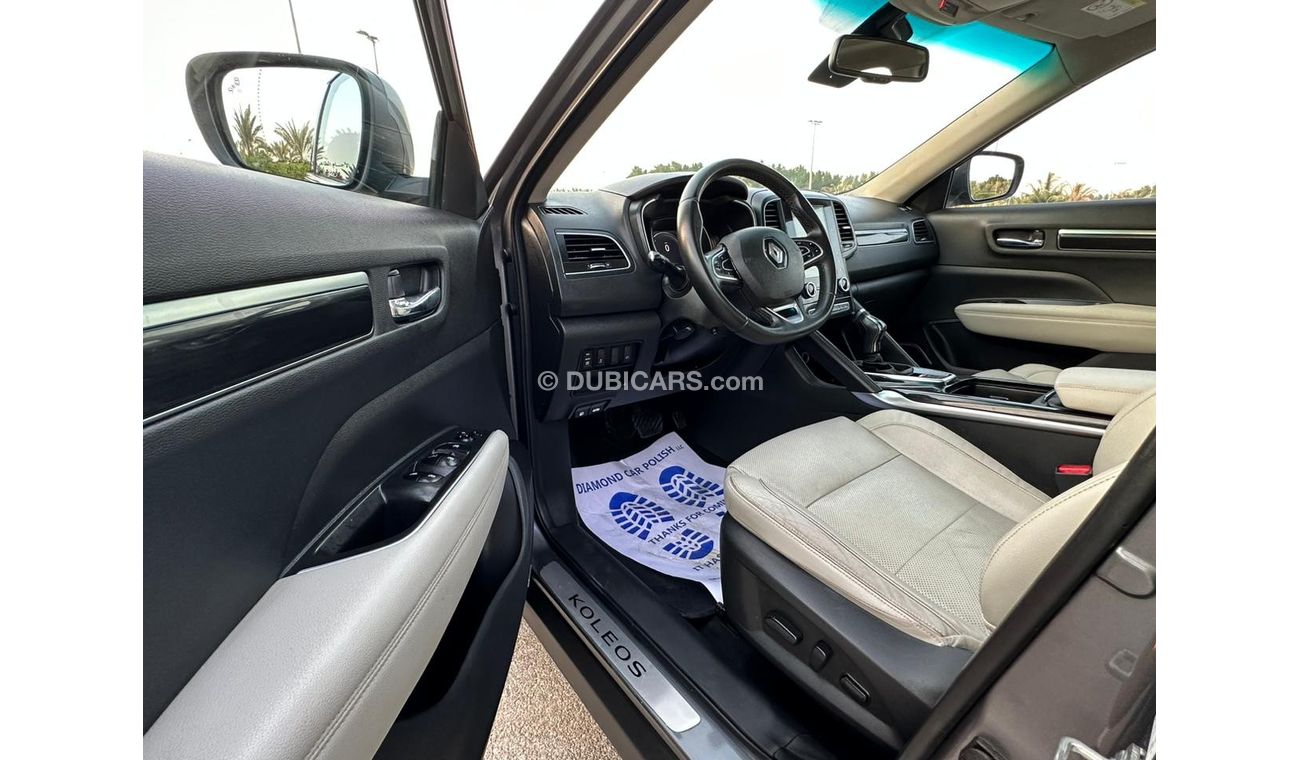 Renault Koleos KOLEOS 2017 GCC V4 2.5L Orginal paint //4x4 //Full option // Perfect condition