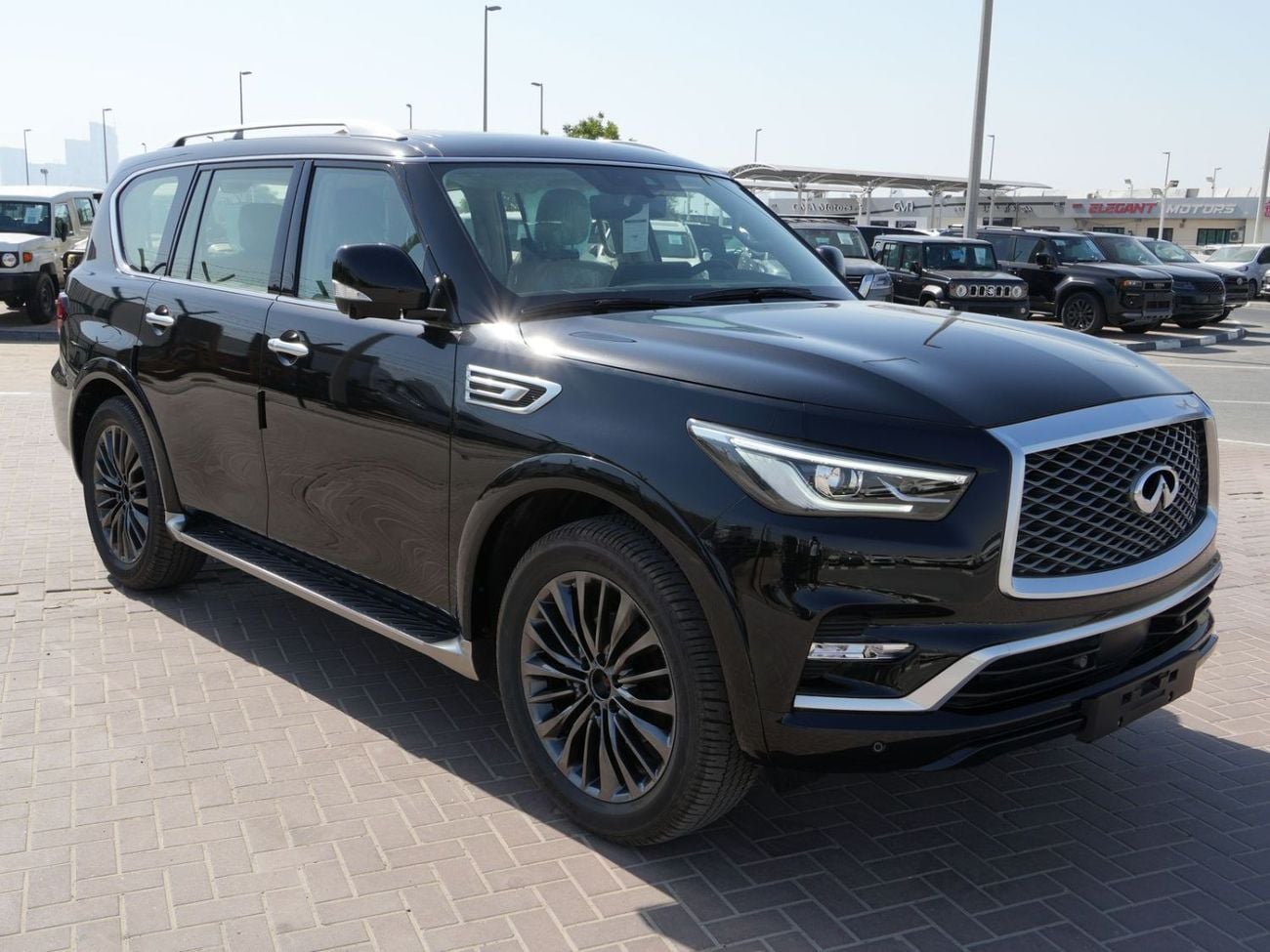 إنفينيتي QX80 2024 INFINITI QX80 LUXURY SENSORY PROACTIVE 5.6L V8 4WD 8-SEATS BRAND NEW 0KM